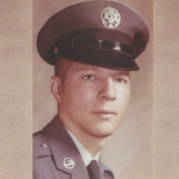 Daniel P. Chernich, Sgt., Air Force